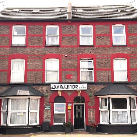 Alexandra Guest House 헤멜헴스테드 외부 사진